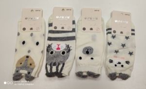 Dětské kotníkové ponožky - králík Totoro | 28-31