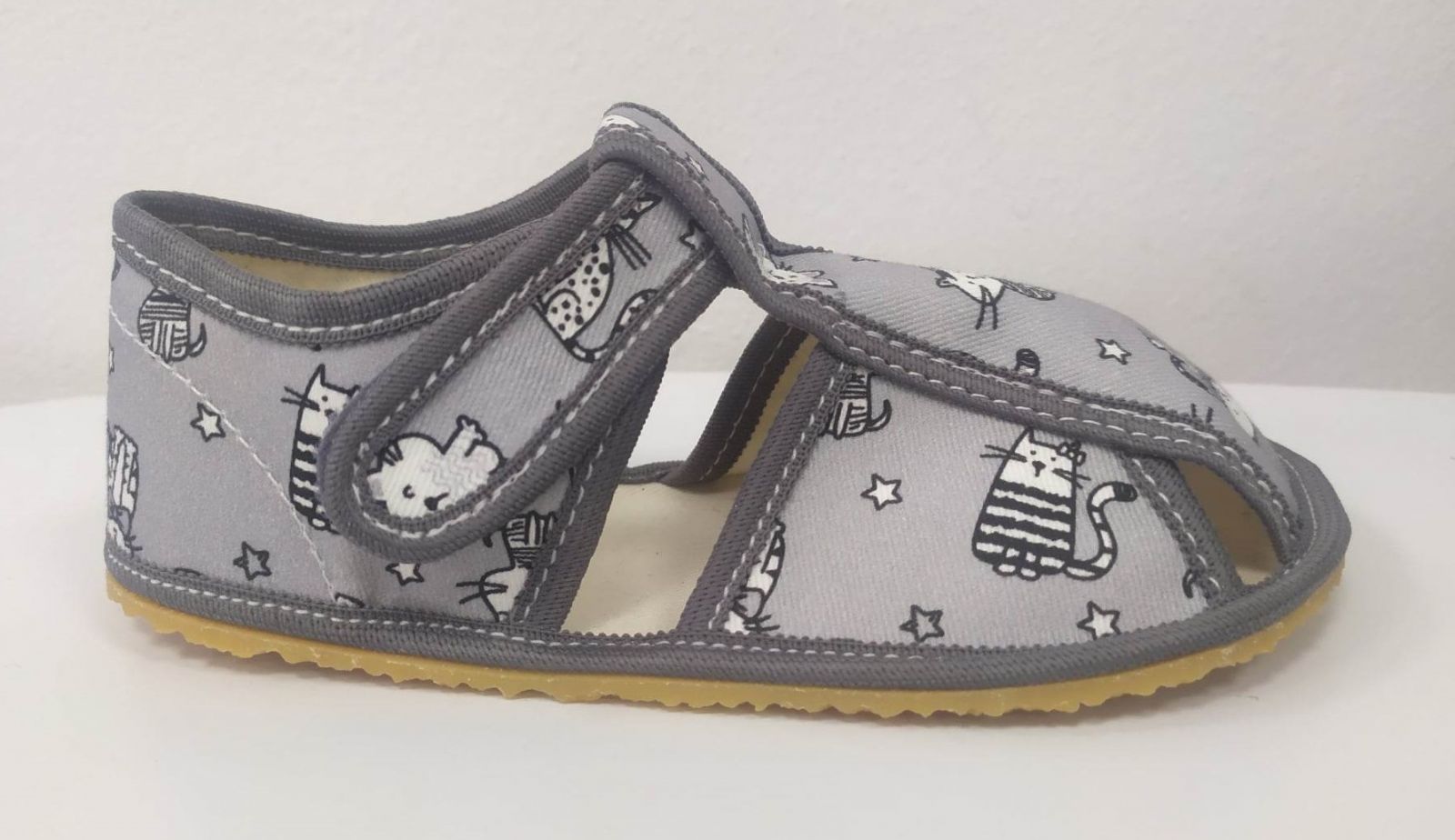 Barefoot Baby bare shoes papučky - grey cat bosá