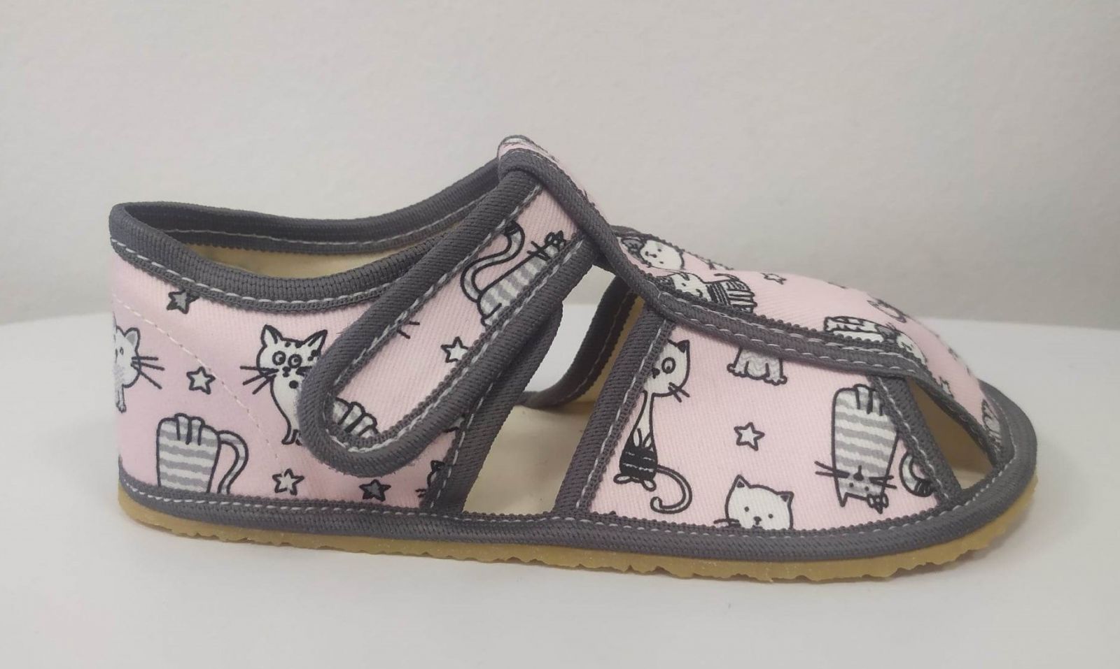 Barefoot Baby bare shoes papučky - pink cat bosá